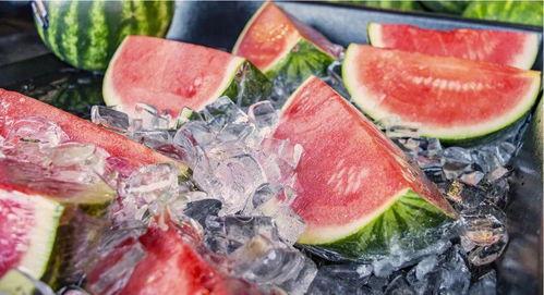 吃瓜现场是什么意思,网络热议背后的真相与反思